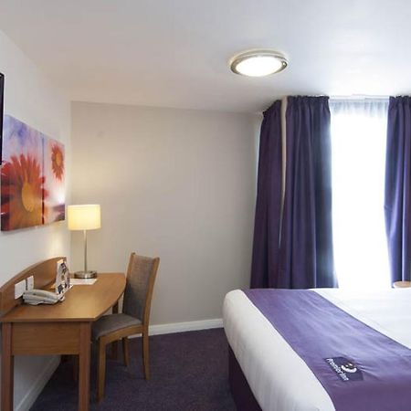 Premier Inn Newcastle - Metro Centre Gateshead Esterno foto