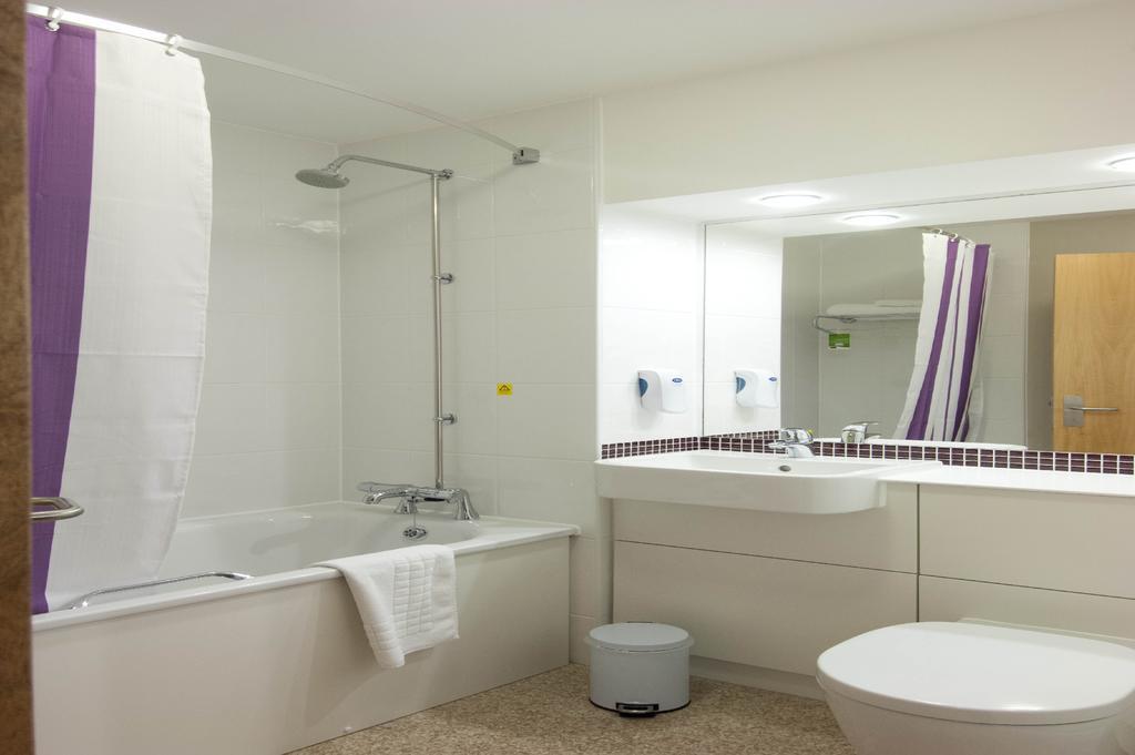 Premier Inn Newcastle - Metro Centre Gateshead Esterno foto